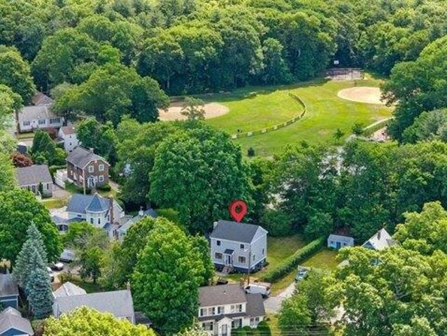 House for sale in Wakefield, Massachusetts