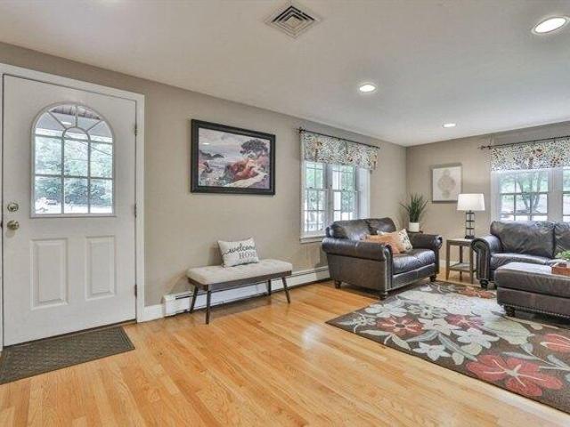 House for sale in Wakefield, Massachusetts