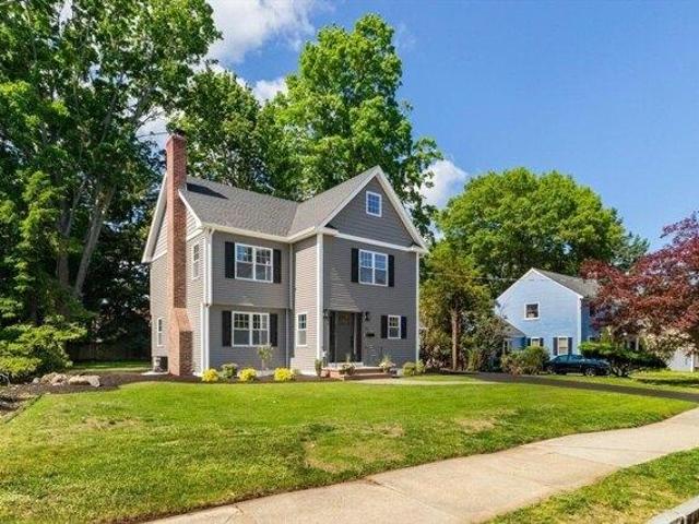 House for sale in Wakefield, Massachusetts