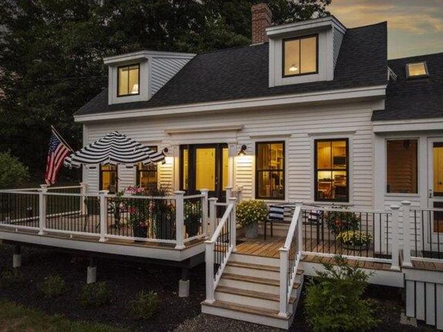 House for sale in Waldoboro, Maine