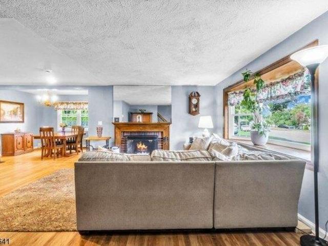 House for sale in Waldwick, Bergen County
