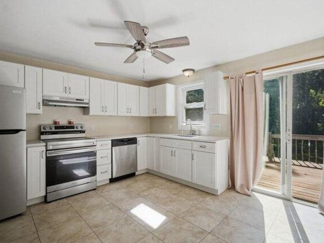 House for sale in Wales, Hampden County