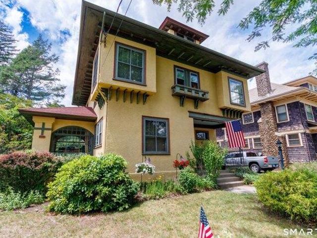 House for sale in Wallingford, Connecticut