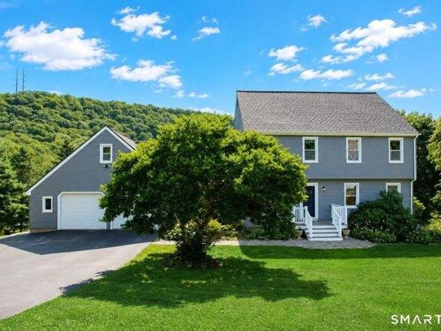 House for sale in Wallingford, South Central Connecticut Planning Region
