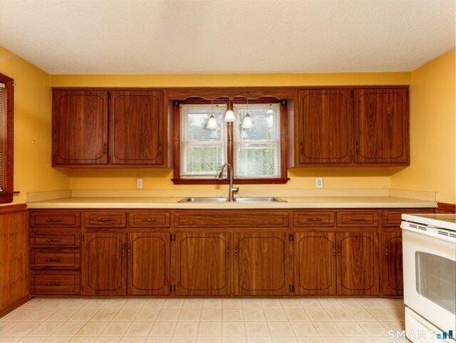 House for sale in Wallingford, South Central Connecticut Planning Region