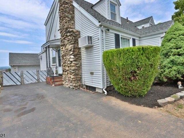 House for sale in Wallington, New Jersey