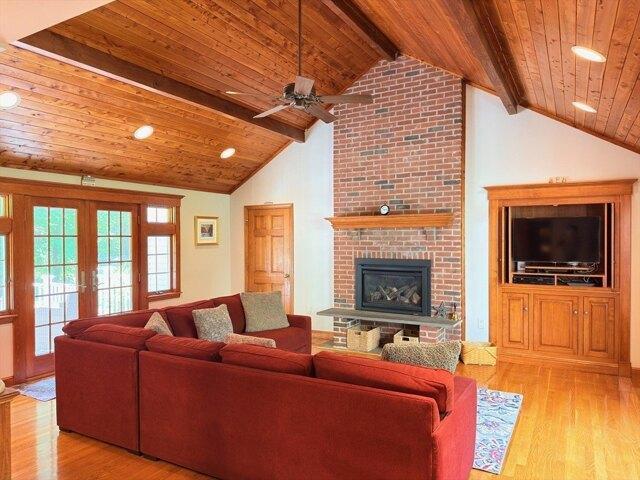 House for sale in Walpole, Massachusetts