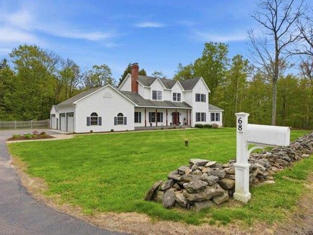 House for sale in New Hampshire