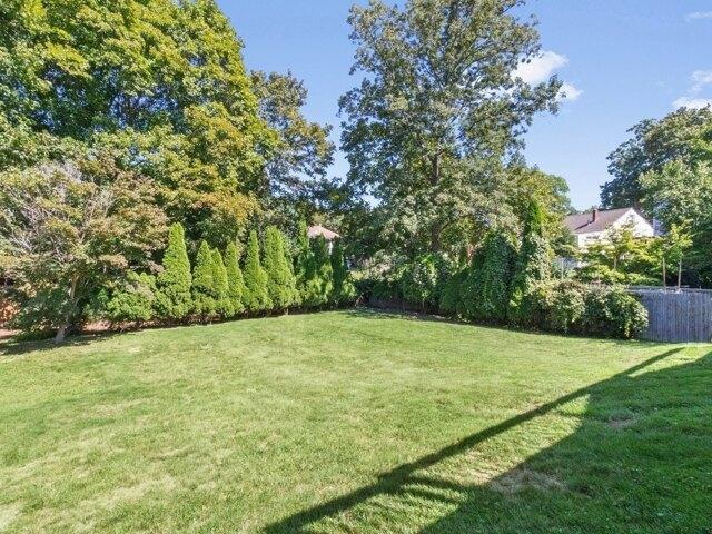 House for sale in West End, Waltham
