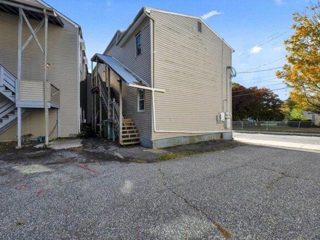 House for sale in Ware, Hampshire County