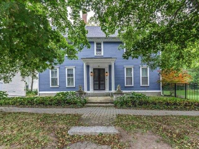 House for sale in New Hampshire