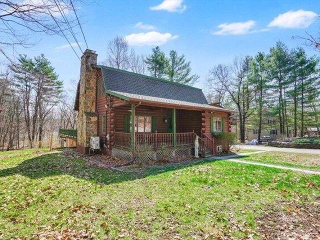 House for sale in Warren, Massachusetts