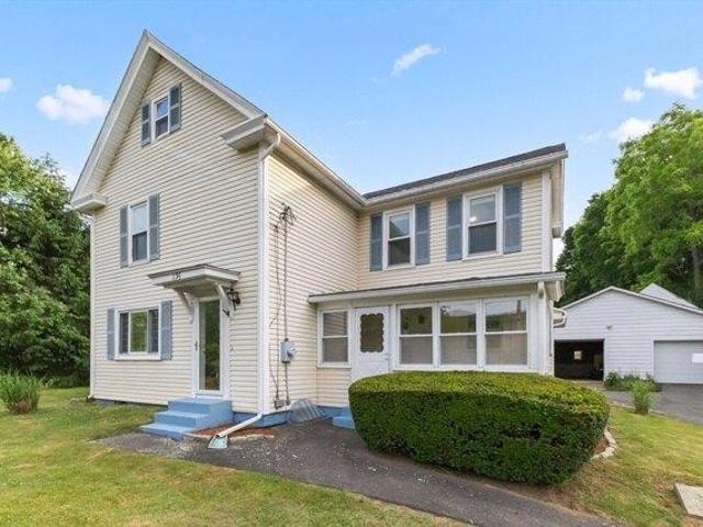 House for sale in Warren, Massachusetts