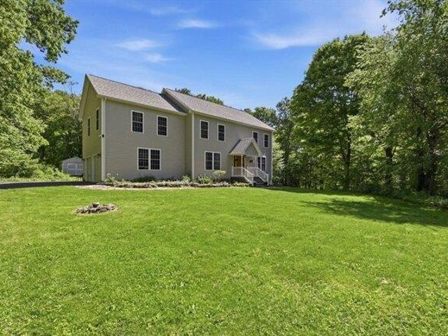 House for sale in Warren, Massachusetts
