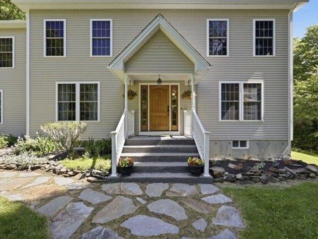 House for sale in Warren, Massachusetts