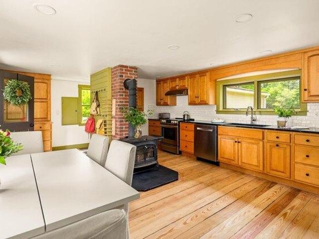 House for sale in Wattons Mill, Warren