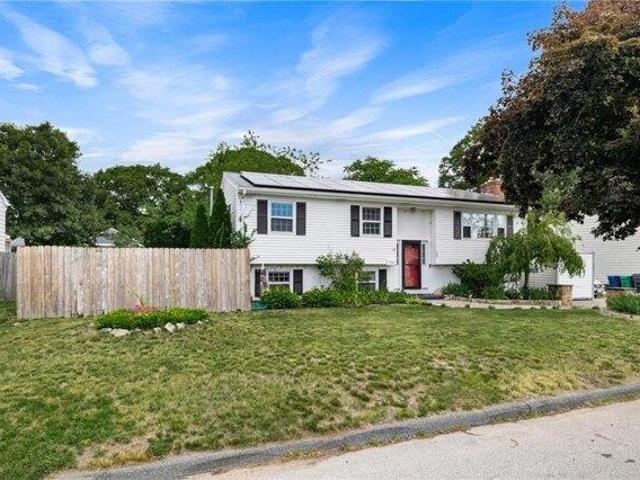 House for sale in Warwick, Rhode Island