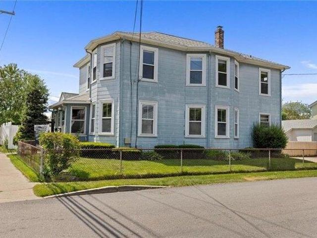 House for sale in Warwick, Rhode Island