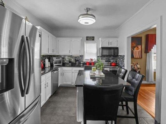 House for sale in Warwick, Rhode Island