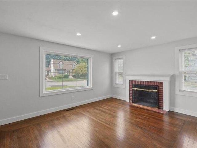 House for sale in Warwick, Rhode Island