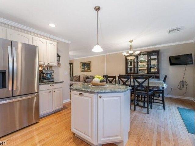 House for sale in Washington, New Jersey