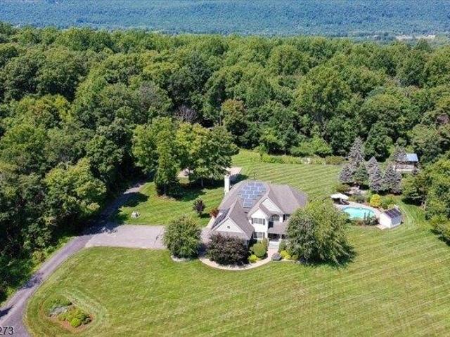 House for sale in Port Murray, New Jersey
