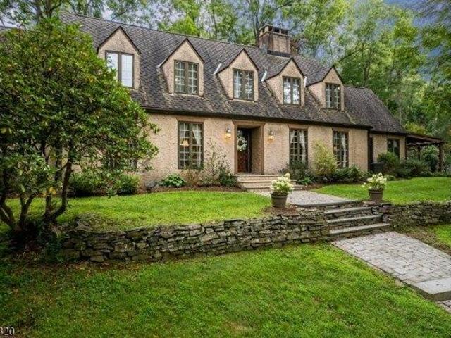 House for sale in Stephensburg, Washington Township