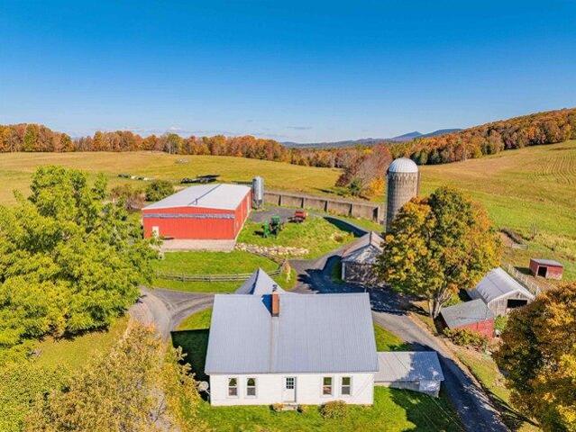 House for sale in Washington, Vermont