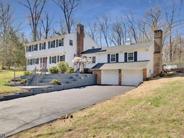 House for sale in Watchung, New Jersey