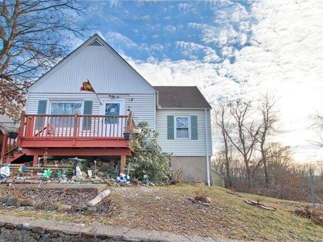 House for sale in Waterbury, Connecticut