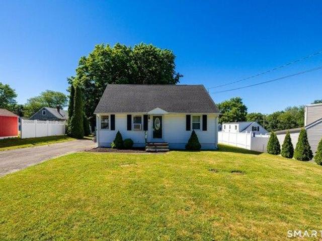 House for sale in Waterbury, Connecticut