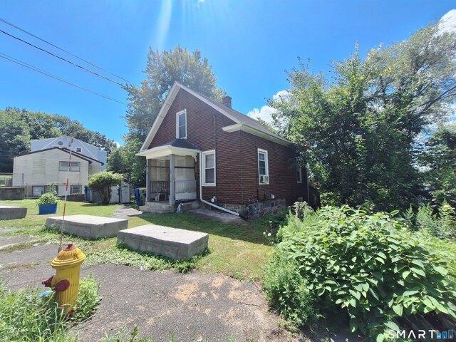 House for sale in Waterbury, Connecticut