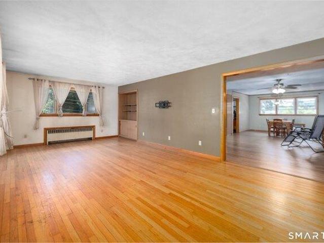 House for sale in Waterbury, Connecticut