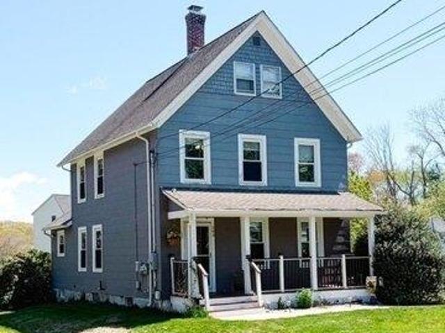 House for sale in Waterford, Connecticut