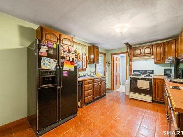 House for sale in Oakville, Connecticut