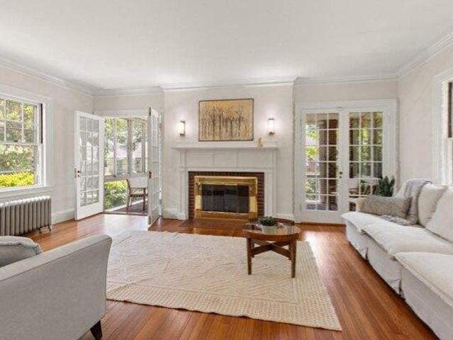 House for sale in Watertown, Middlesex County