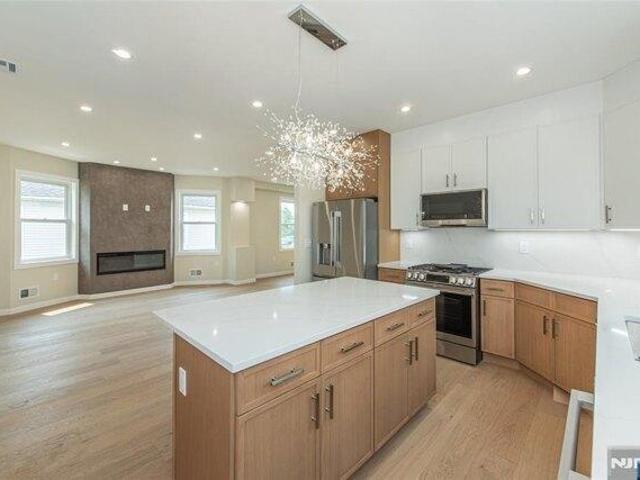 House for sale in Passaic, New Jersey