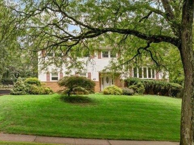 House for sale in Wayne, Passaic County