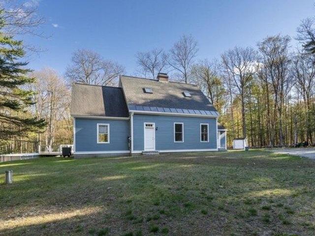 House for sale in New Hampshire