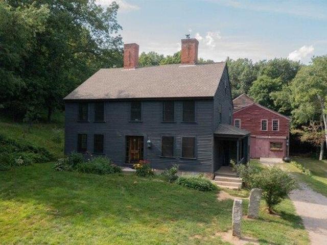 House for sale in New Hampshire