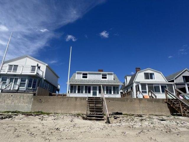 House for sale in Wells, Maine