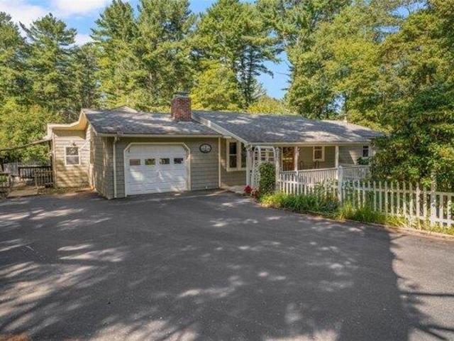 House for sale in West Greenwich, Kent County