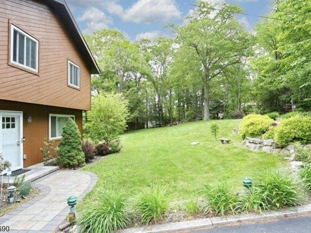 House for sale in Moe, West Milford