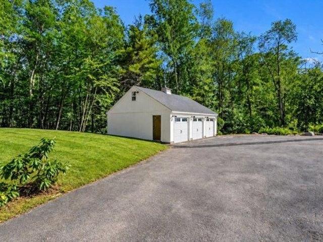 House for sale in West Newbury, Essex County