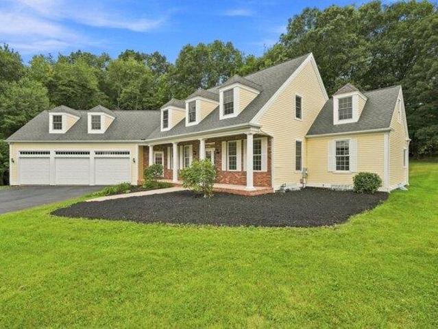 House for sale in Hampden, Massachusetts