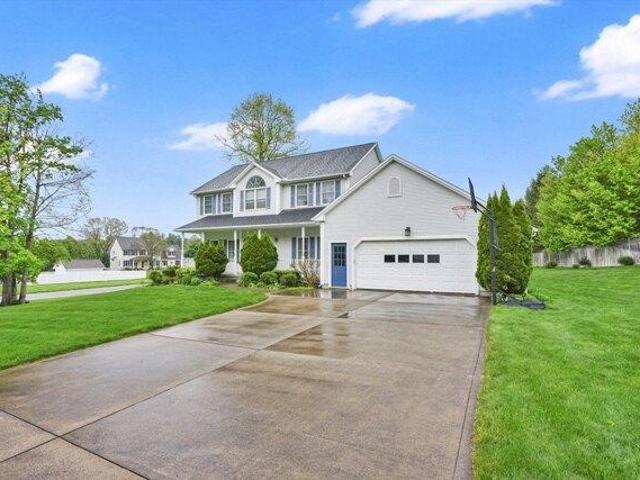 House for sale in Hampden, Massachusetts