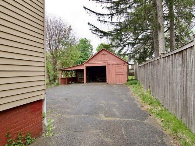 House for sale in Hampden, Massachusetts