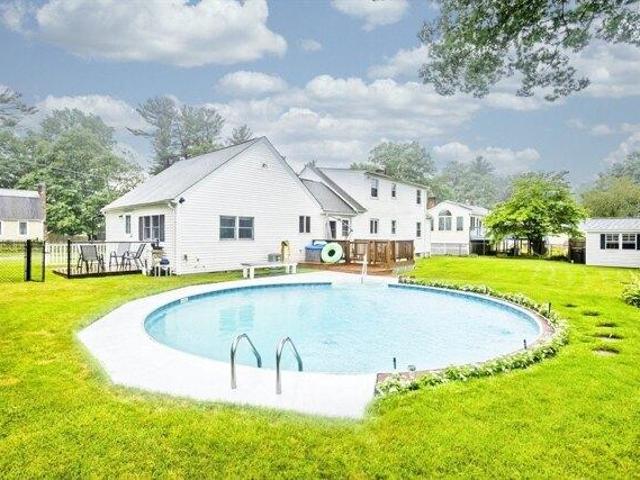 House for sale in Hampden, Massachusetts