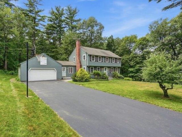 House for sale in Westford, Middlesex County