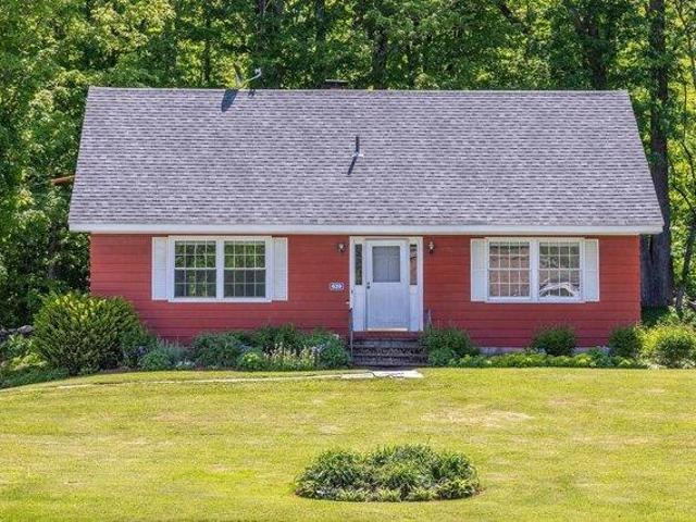 House for sale in Weston, Vermont